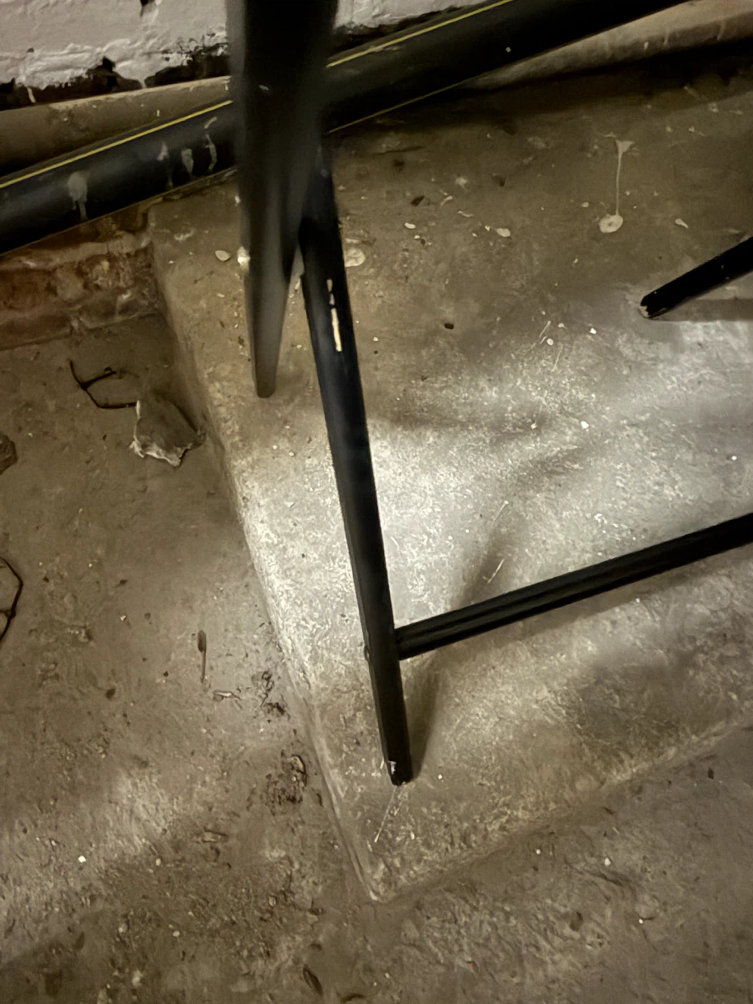 Table - Black Marble Top - photo 3