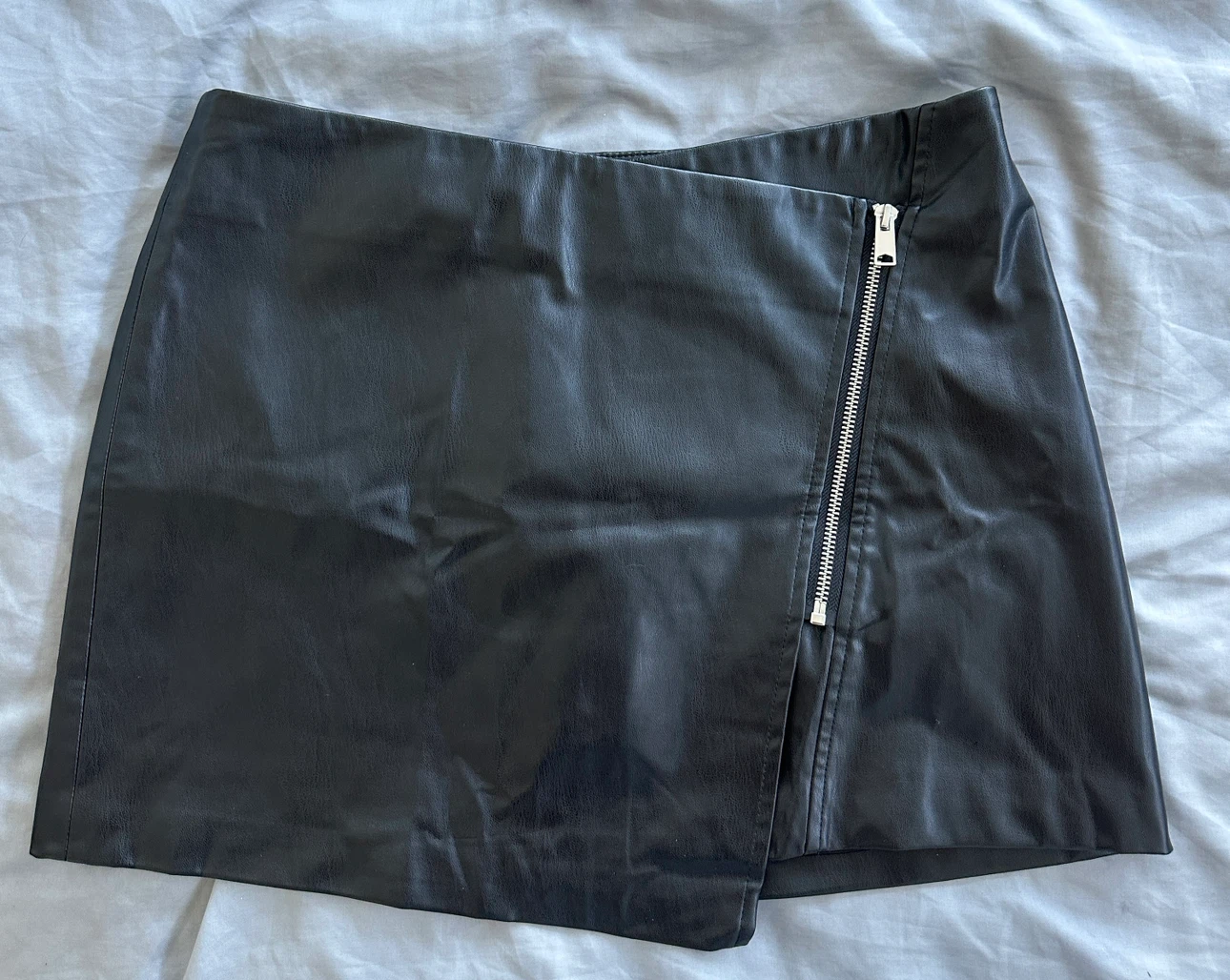 Zara Black Faux Leather Wrap Mini Skirt Size L