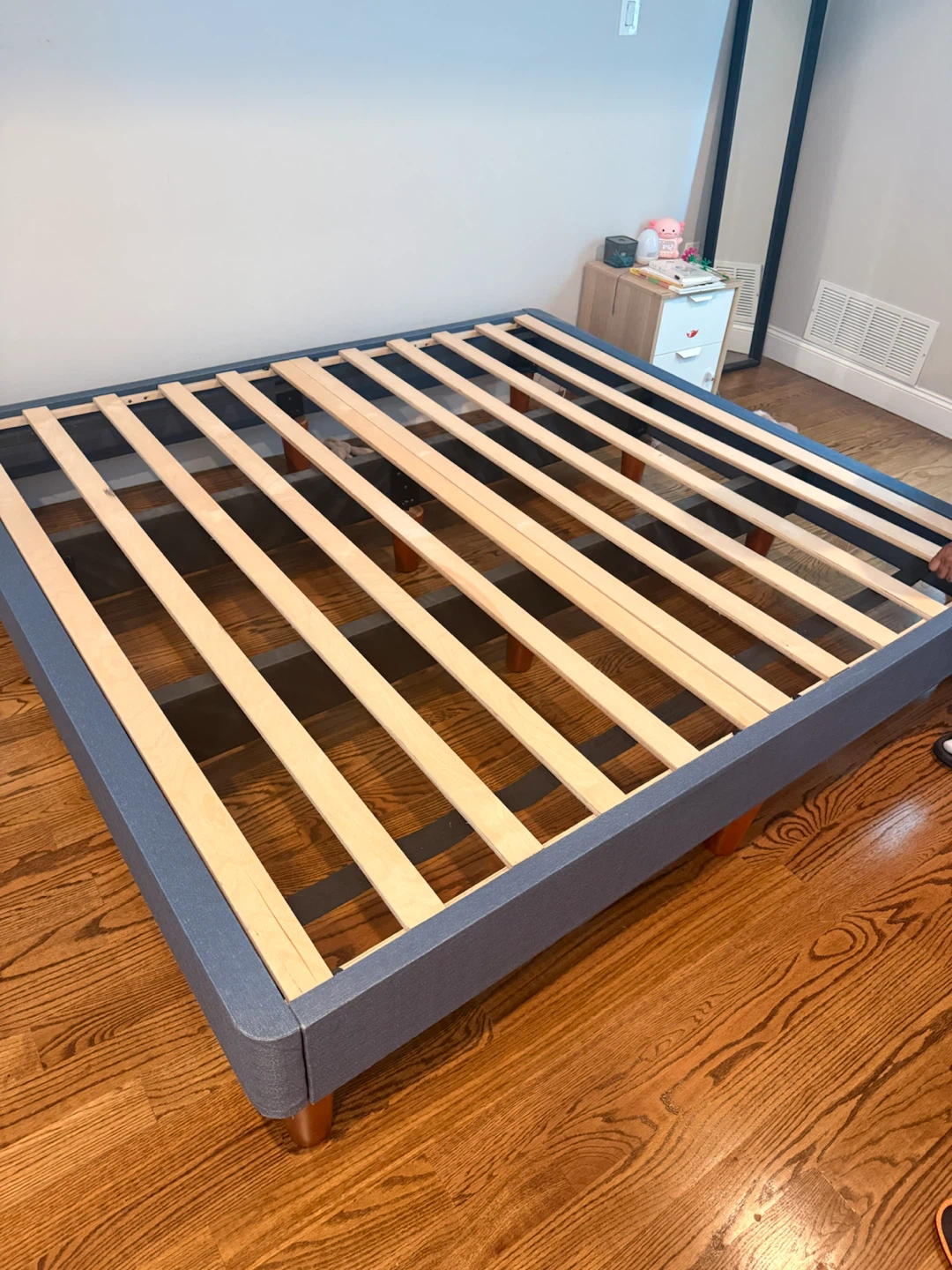 WinkBeds A Classic Bed Frame Foundation - photo 2