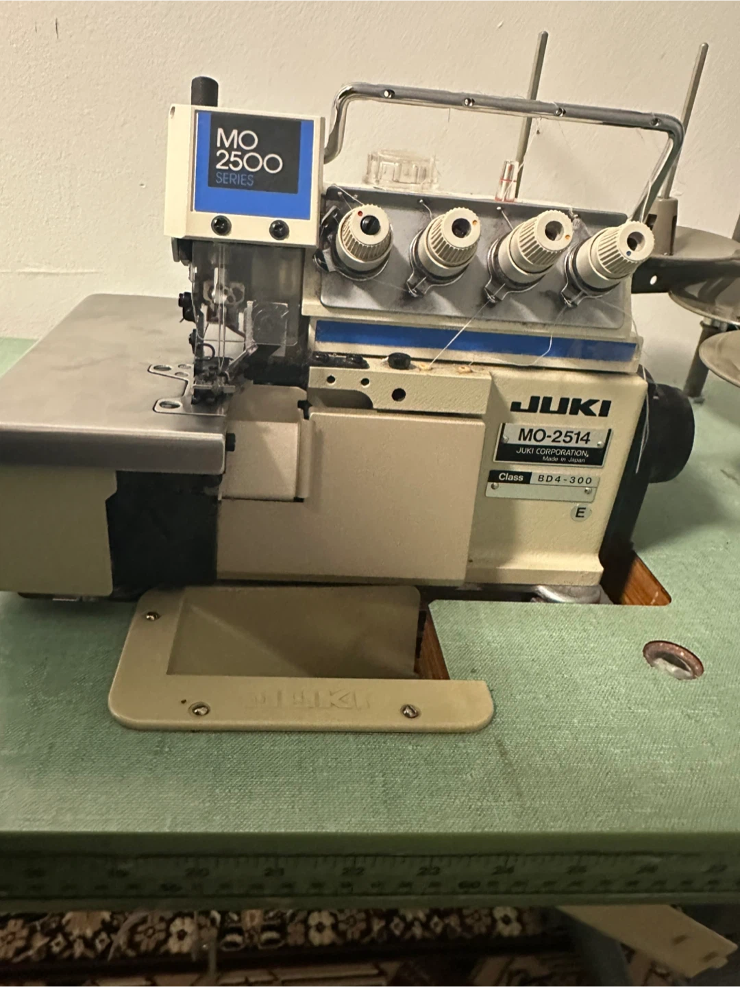 JUKI MO-2514 Industrial Serger Sewing Machine