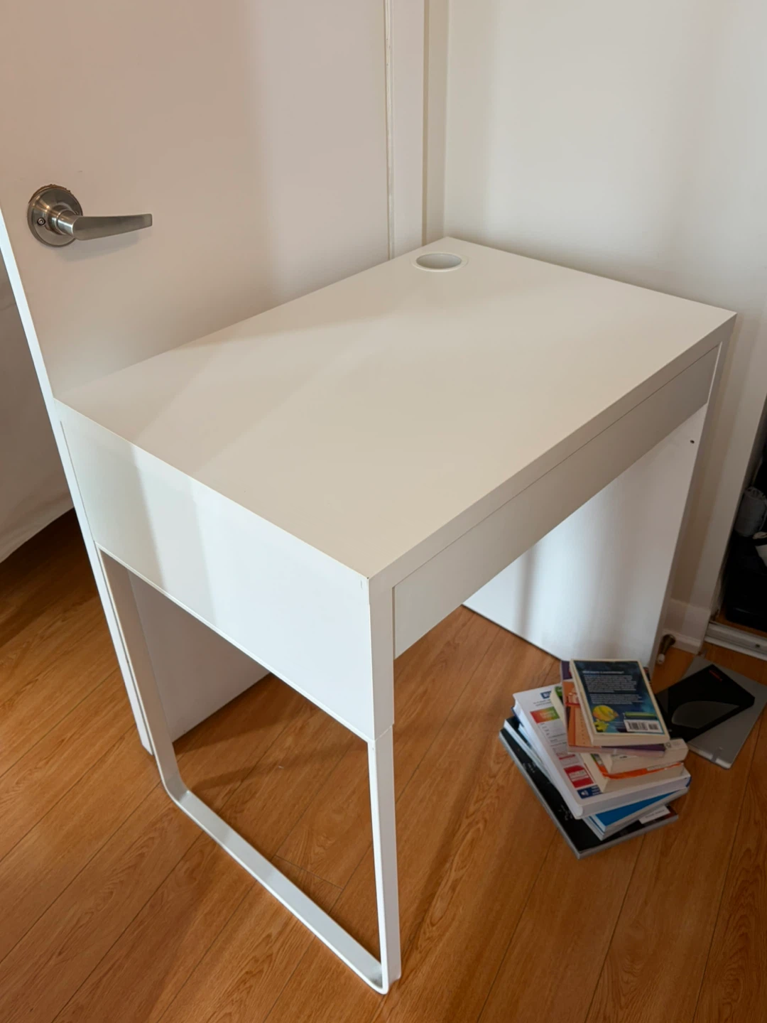 Ikea White Modern Desk with Cable Hole