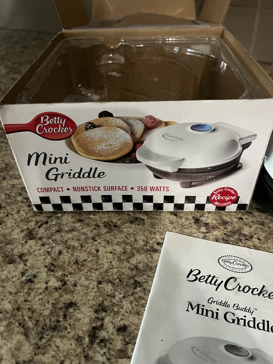 Betty Crocker Mini Griddle - photo 4