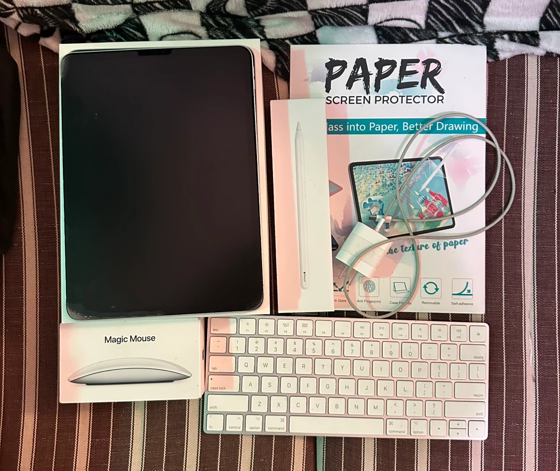 Apple iPad Pro 11-inch (2nd Gen) + Accessories