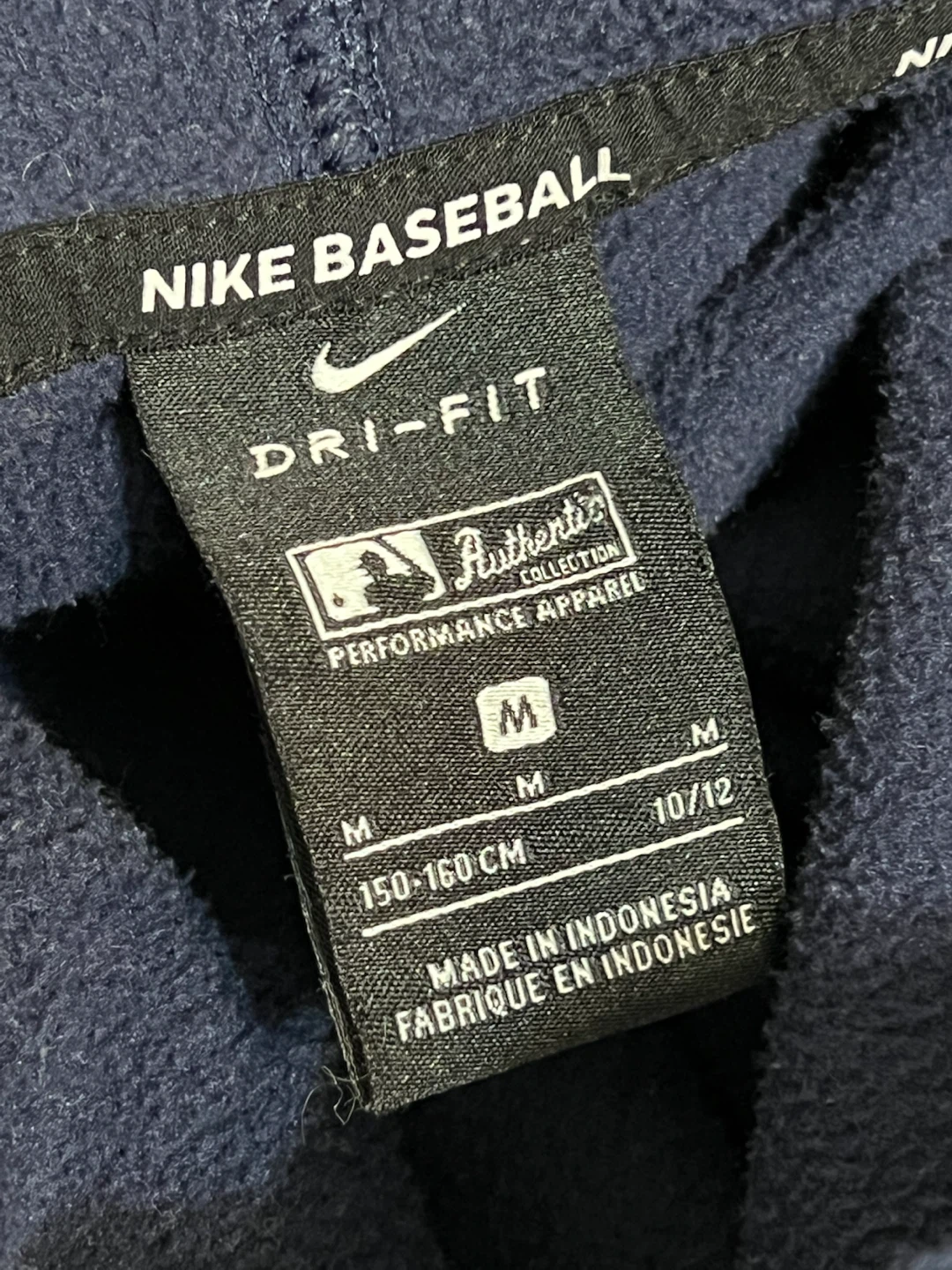 Nike Boston Red Sox MLB Dri-FIT Hoodie – Youth Size M (10/12) - photo 4