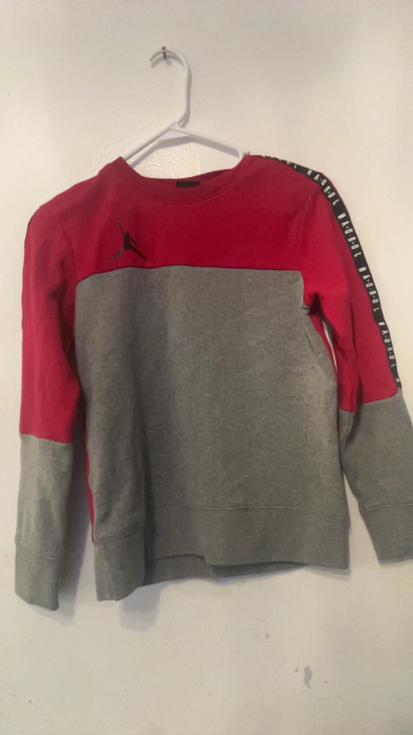 Jordan Kids' Red sweatshirt w stain size m/10-12 year olds
