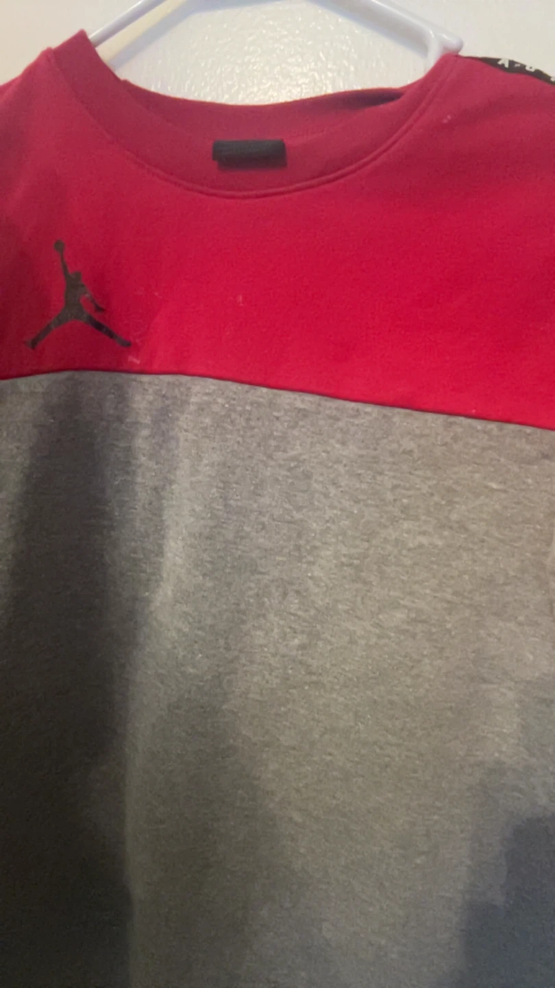 Jordan Kids' Red sweatshirt w stain size m/10-12 year olds - photo 5
