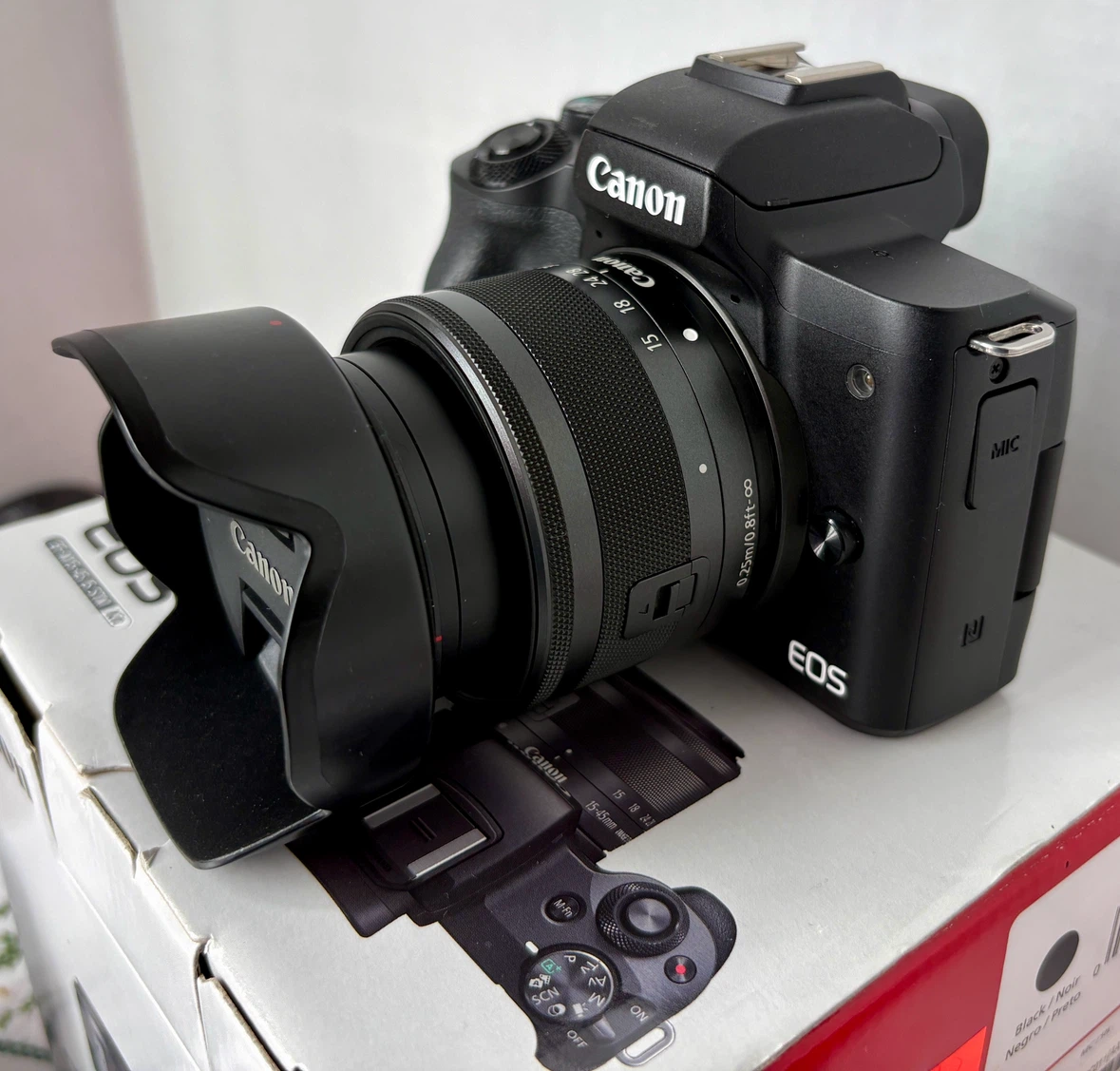Canon M50 Content Creator Camera Bundle 📸 Box Included! - photo 2