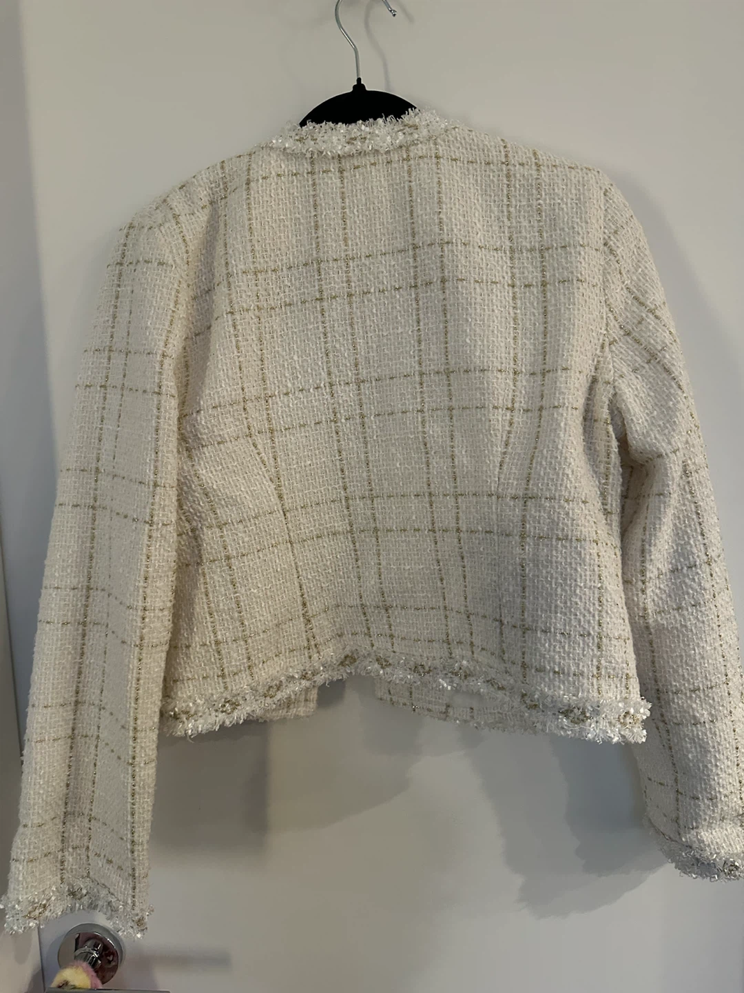 Cream and Gold Tweed Cropped Jacket - photo 2
