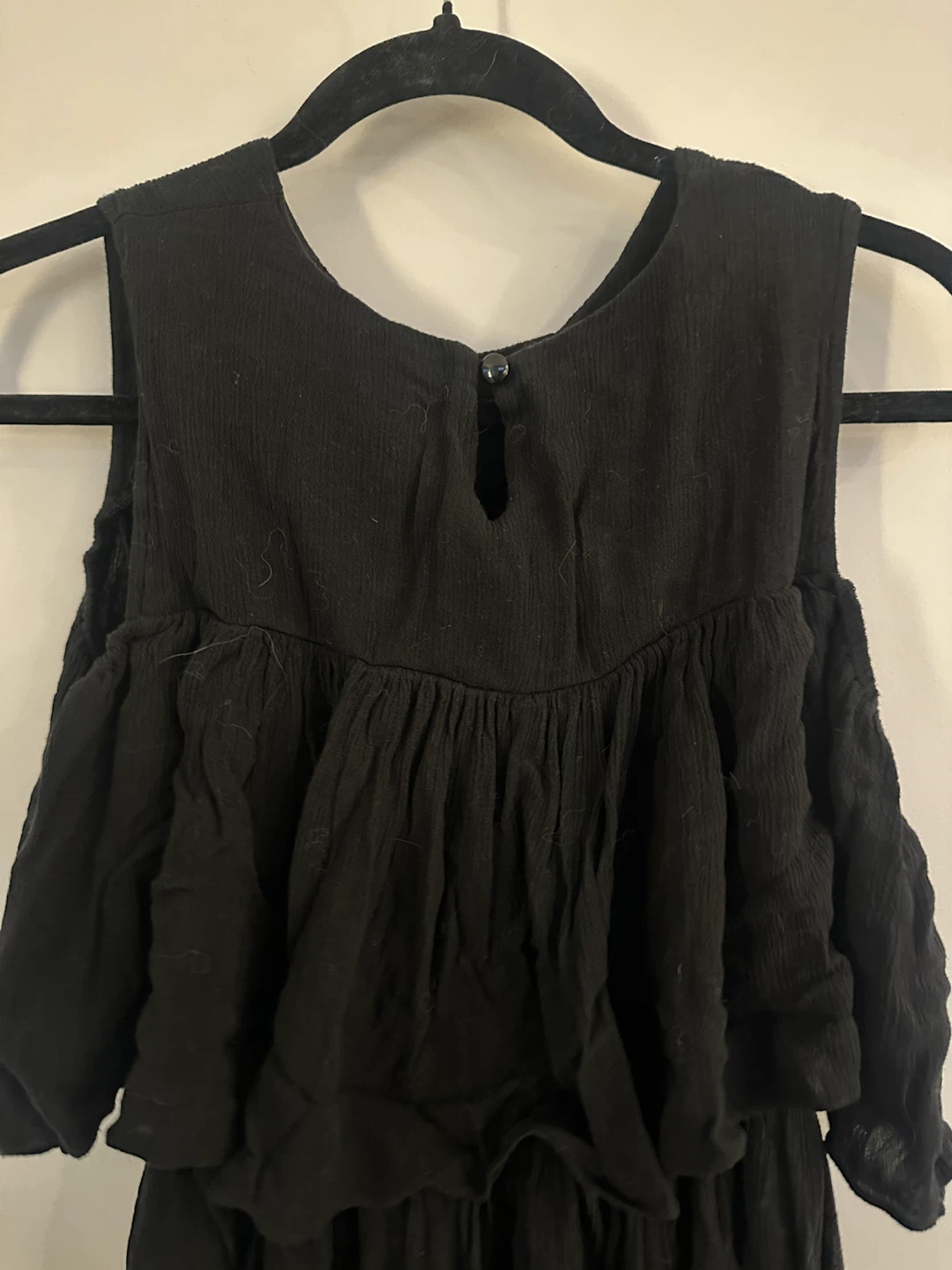 Black Cold Shoulder Ruffle Dress - photo 4