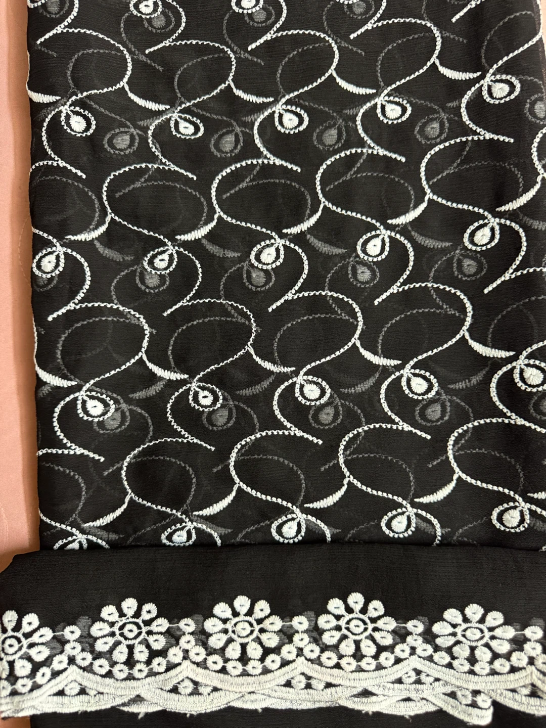 Chiffon embroidered duppata - photo 5