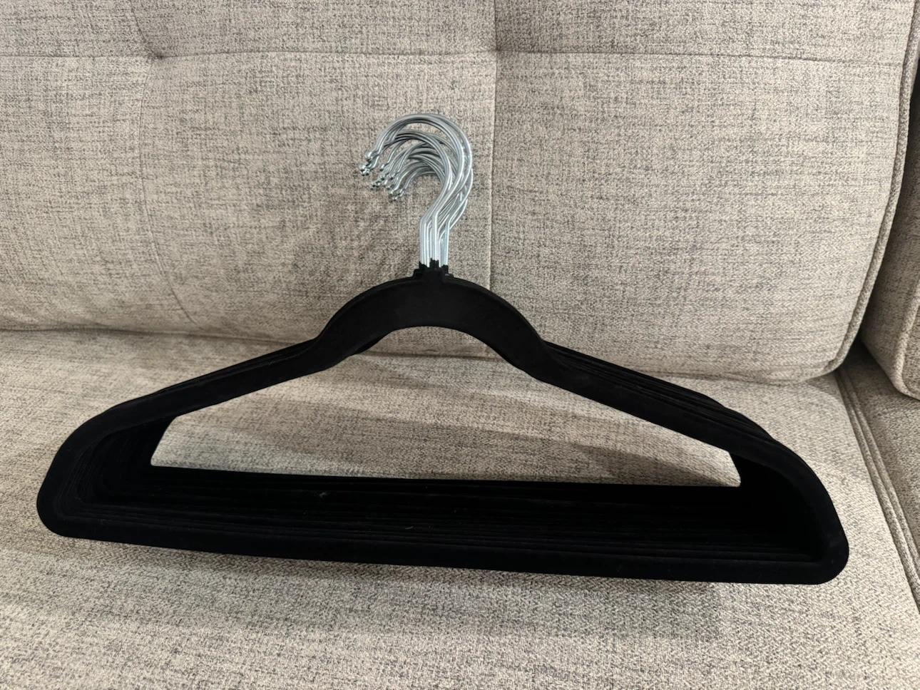 Black Velvet Hangers (Set of 20)