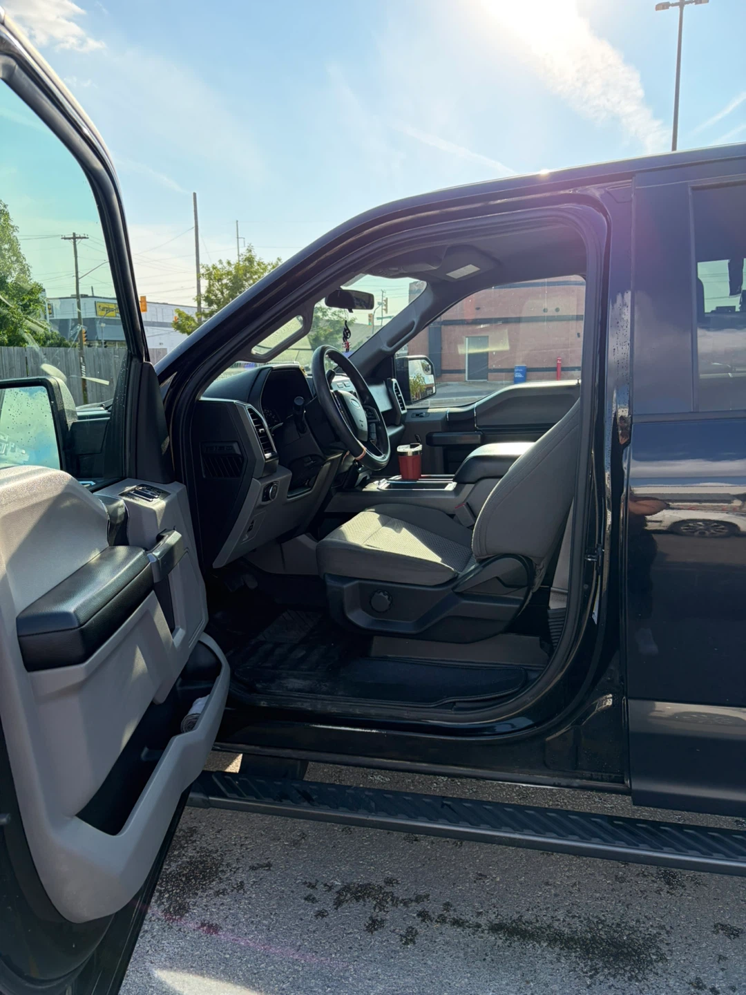 2017 Ford F150 supercrew-clean title- Quick Sale- Firm price - photo 2