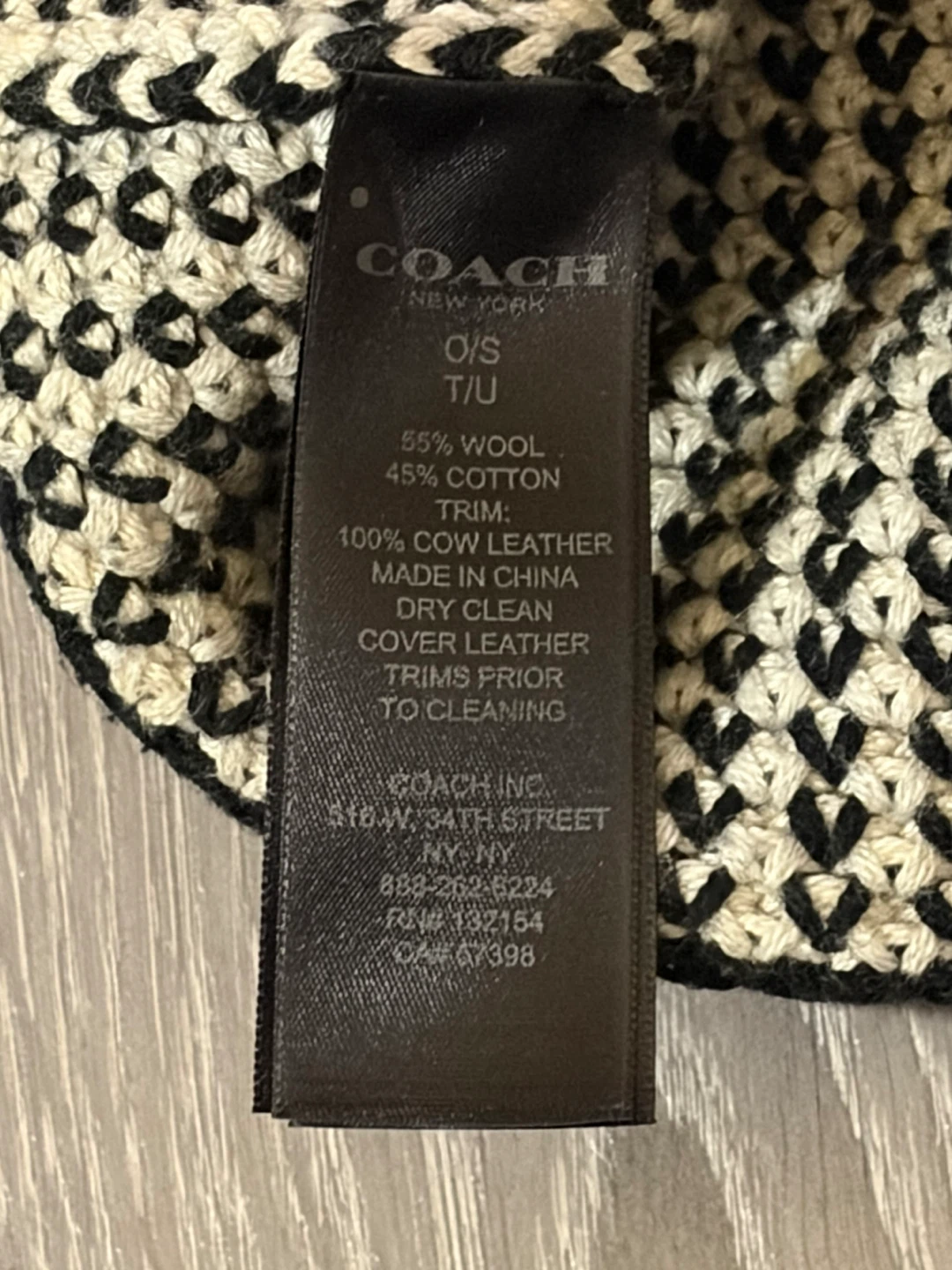 Coach New York Pom Pom Beanie Black & White Chevron - photo 4