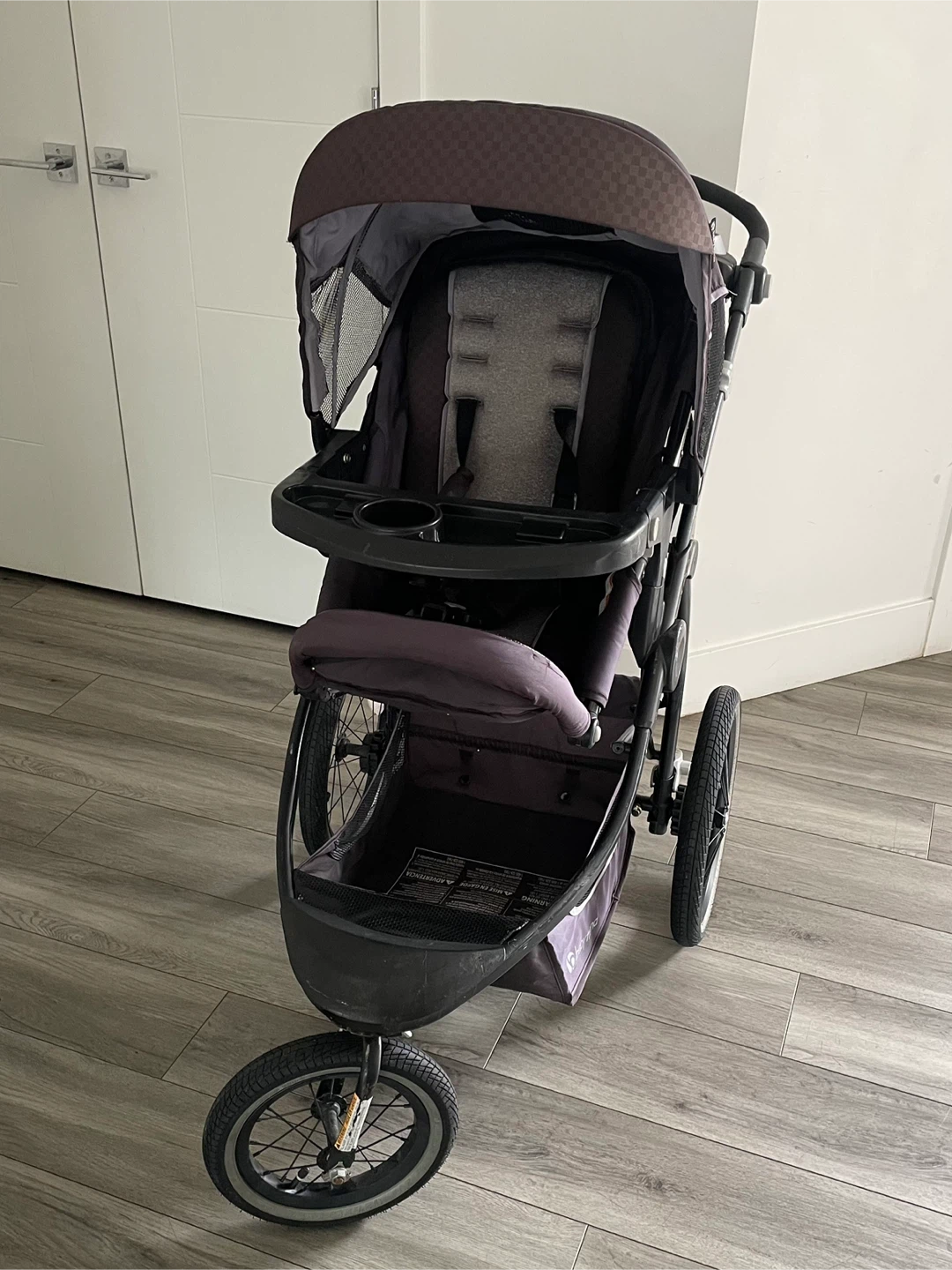 Baby Trend Jogging Stroller - photo 4