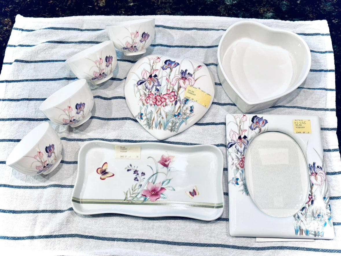 NEW Royal Porzelaine Japan "Century Exclusive" 8 pcs
