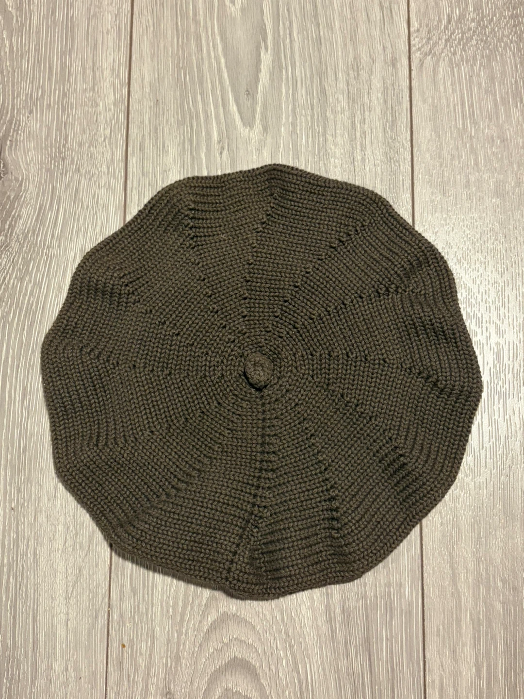 Woman’s Brown Knit Beret - Made in Korea