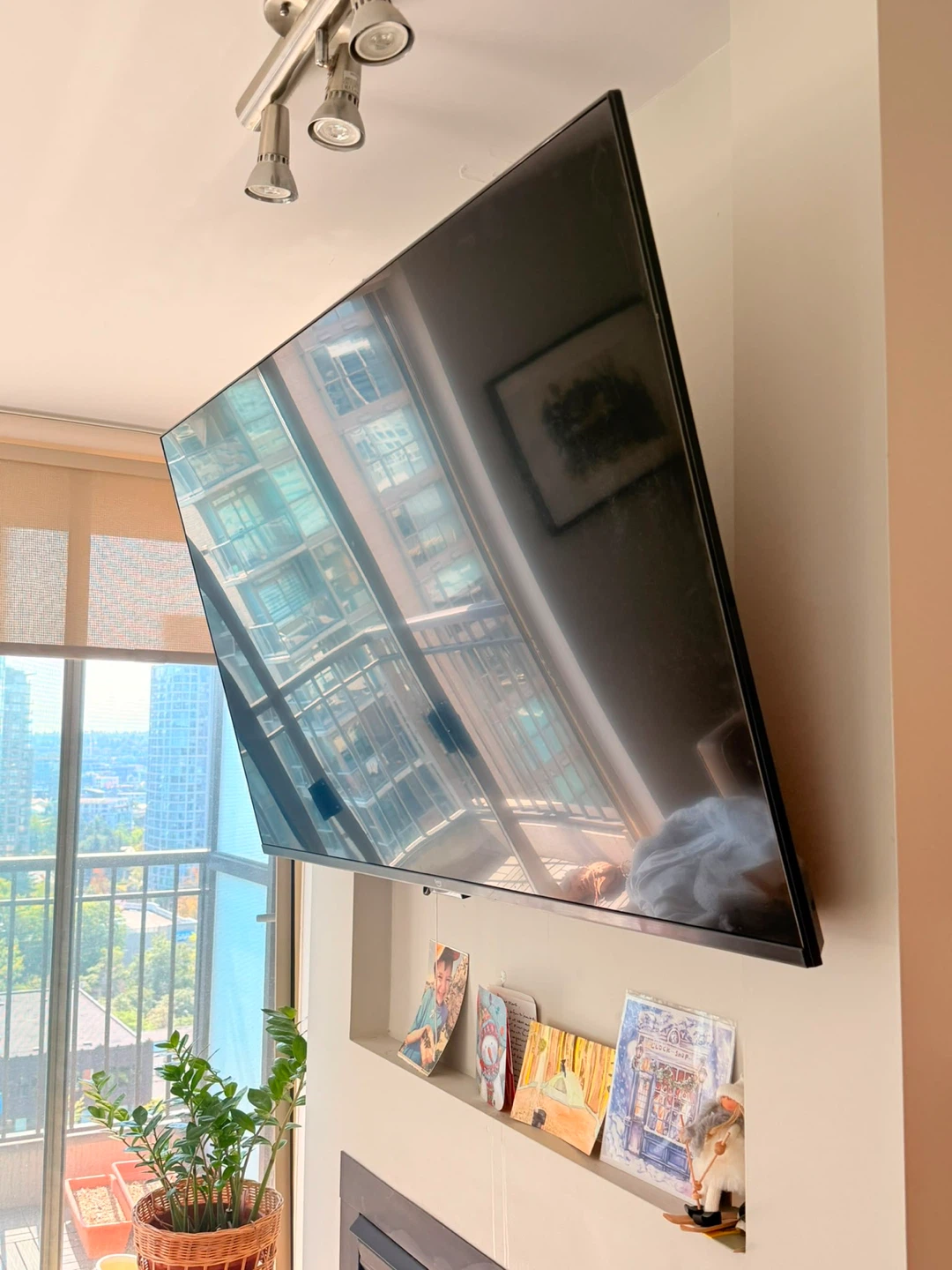 Amazon Fire TV 55" Omni Series 4K UHD Smart TV