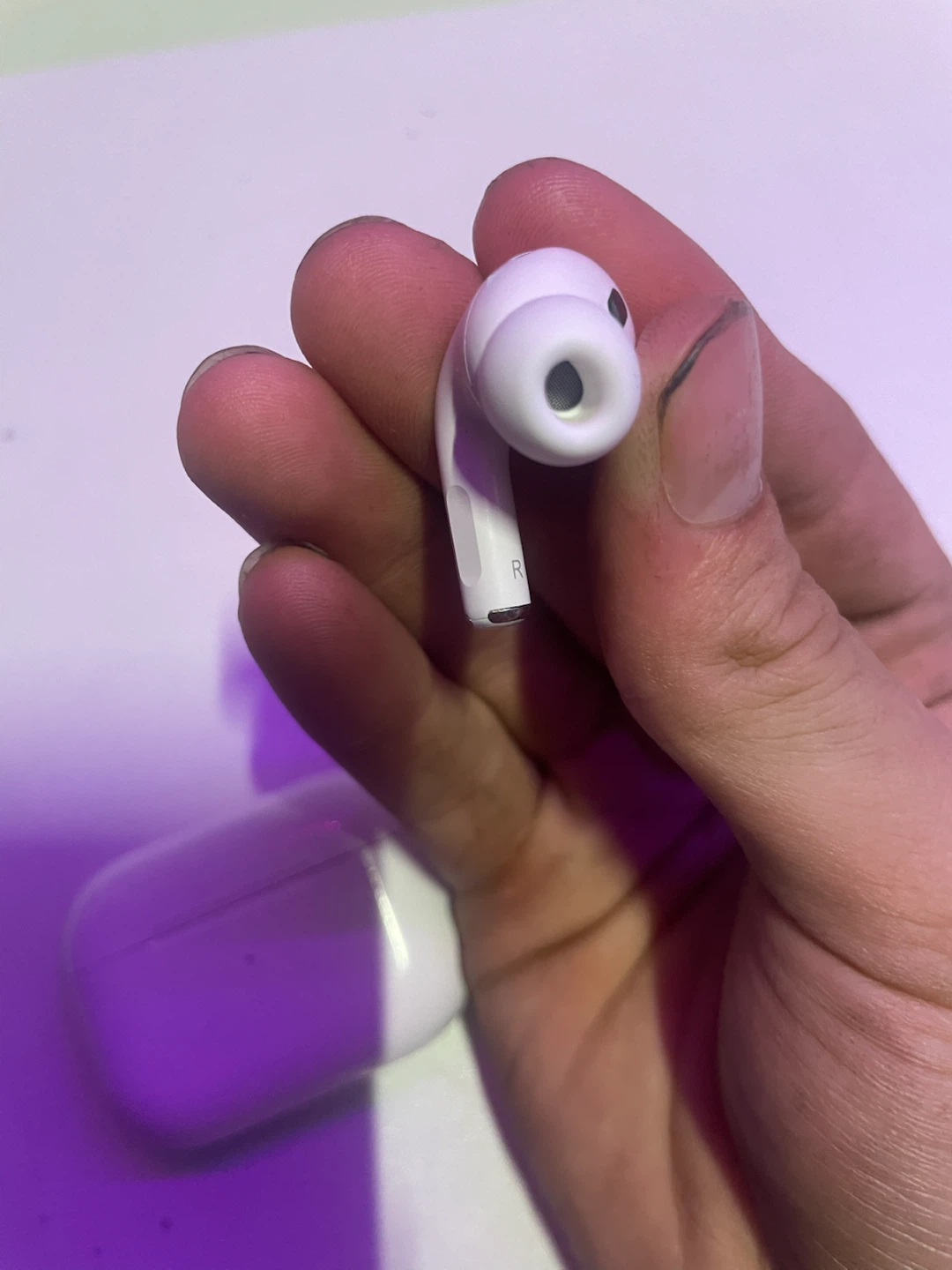 Apple AirPods Pro 2 SEND OFFERS - photo 4