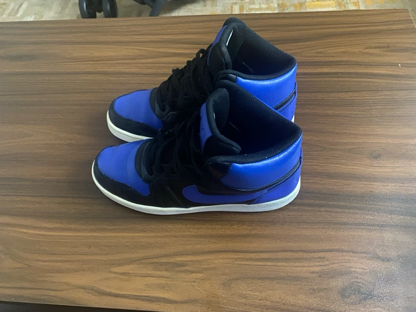 Bottes Nike bleues et noires pour jeunes - photo 4