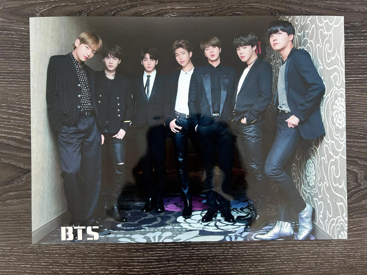 BTS Group Photo Postcards - photo 2