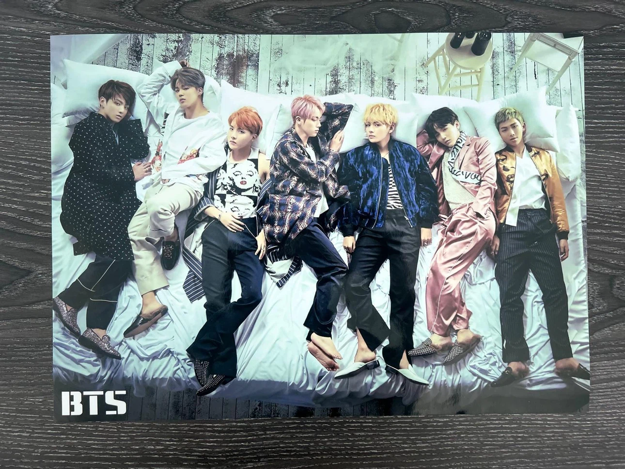 BTS Group Photo Postcards - photo 3