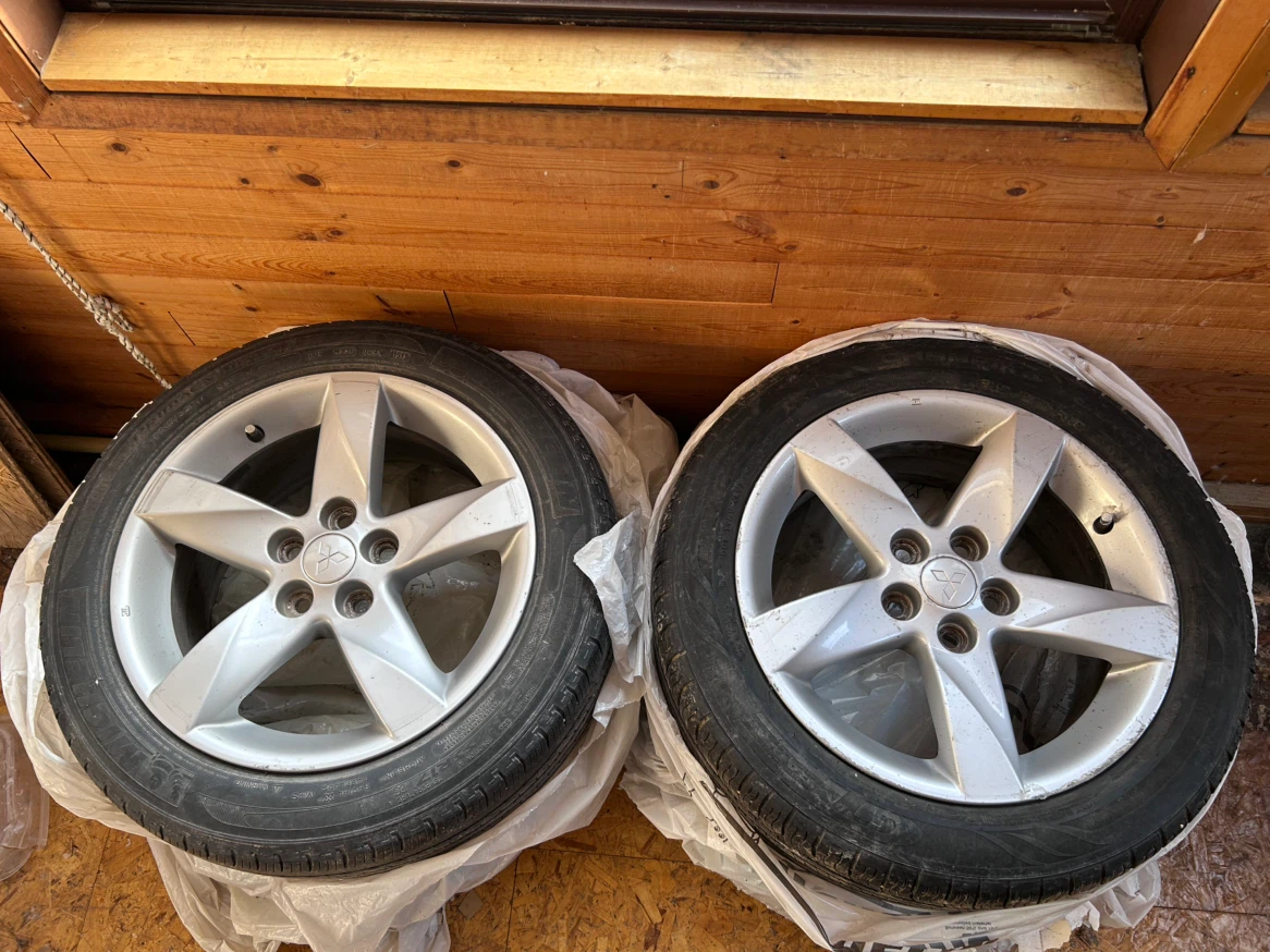 17” alloy rims with M+S tires - photo 2
