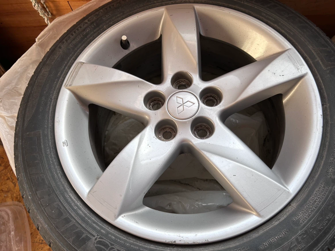 17” alloy rims with M+S tires - photo 4