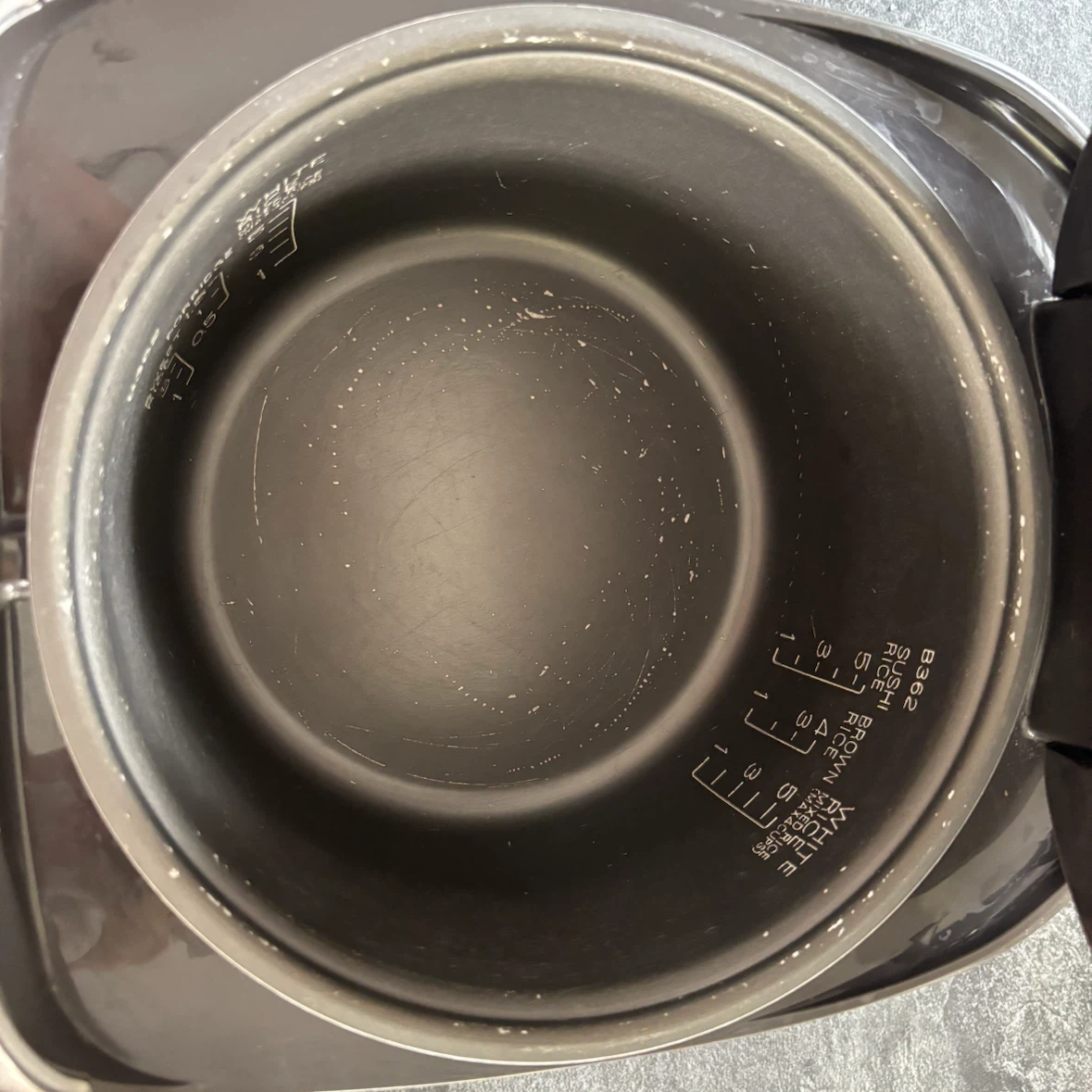 Zojirushi NS-TSC10 Rice Cooker - photo 2