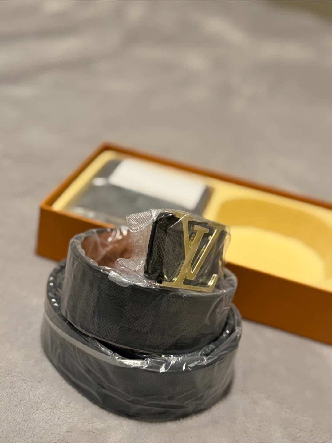Louis Vuitton Wallet and Belt Set - photo 3