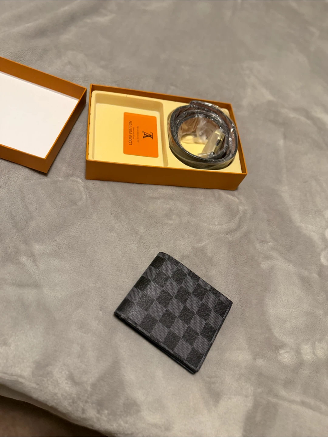 Louis Vuitton Wallet and Belt Set - photo 4