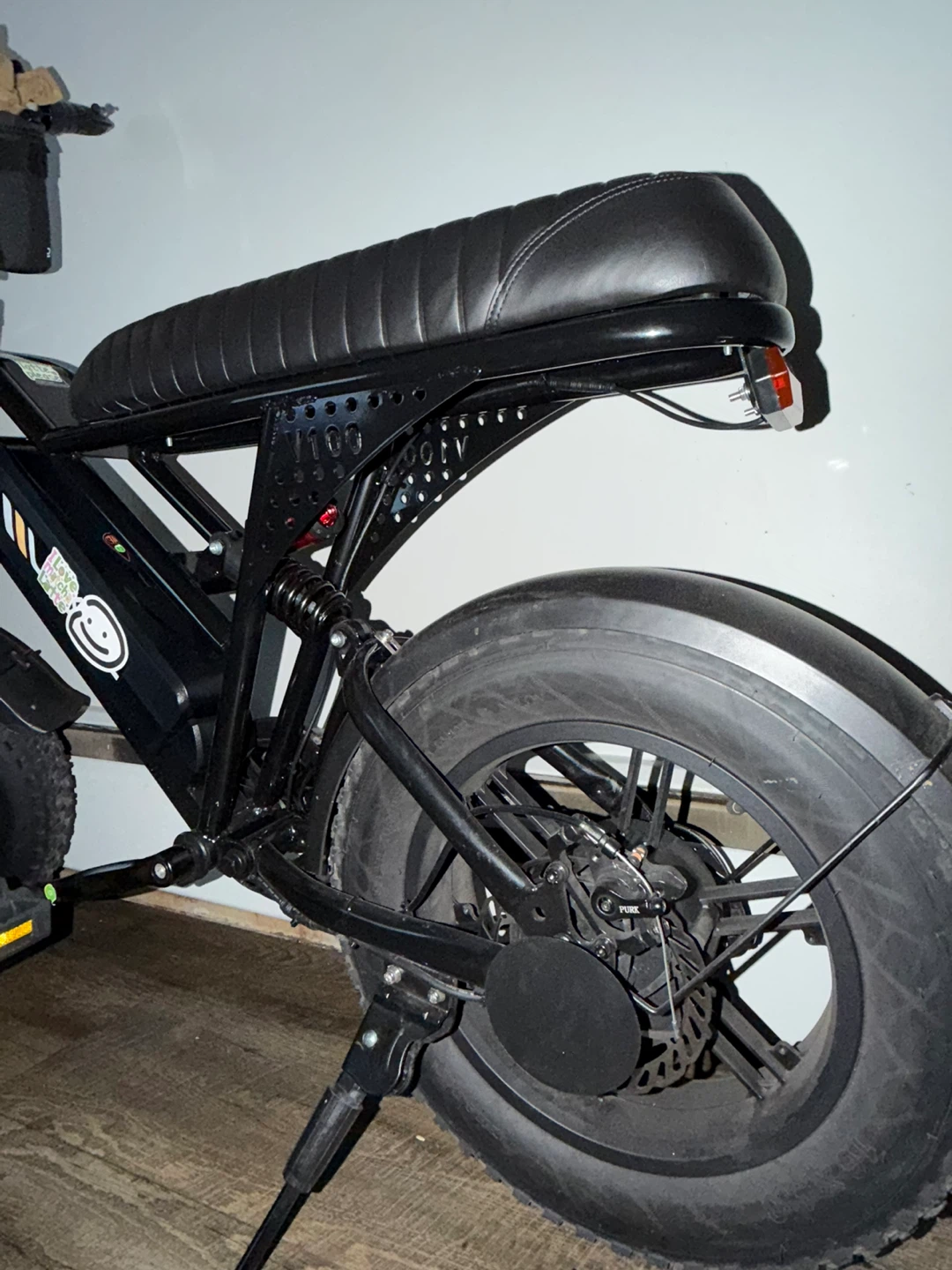 Black E-bike - photo 3
