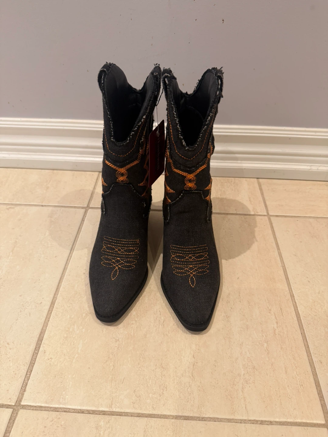 Hawkwell Black & Orange Embroidered Cowboy Boots - photo 2