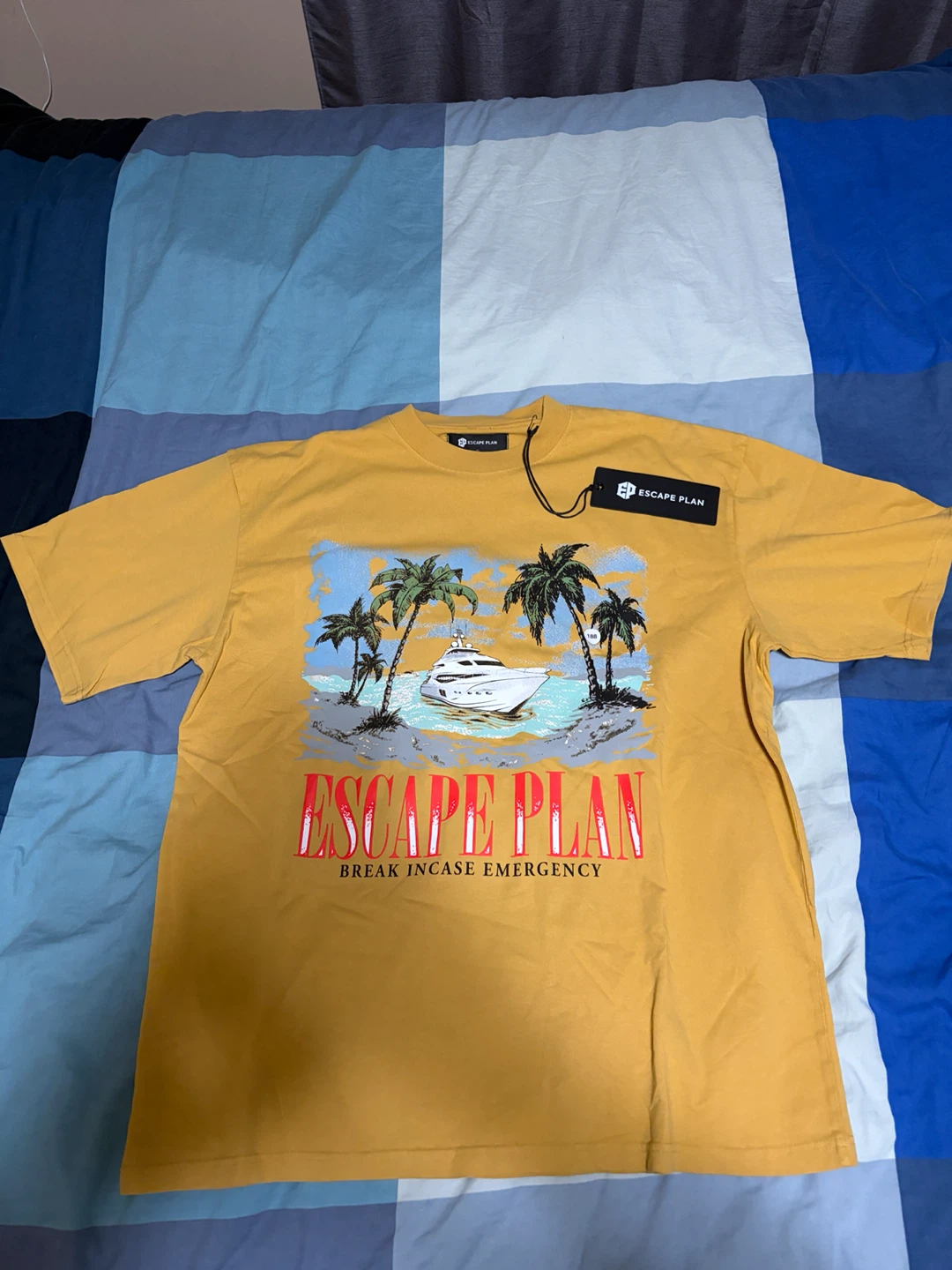 Escape Plan T-Shirt XL