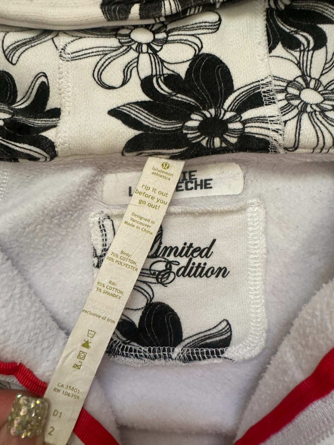 Lululemon Athletica Limited Edition Hoodie - photo 3