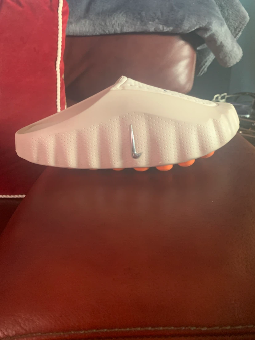 Nike Mind Science Department Clogs