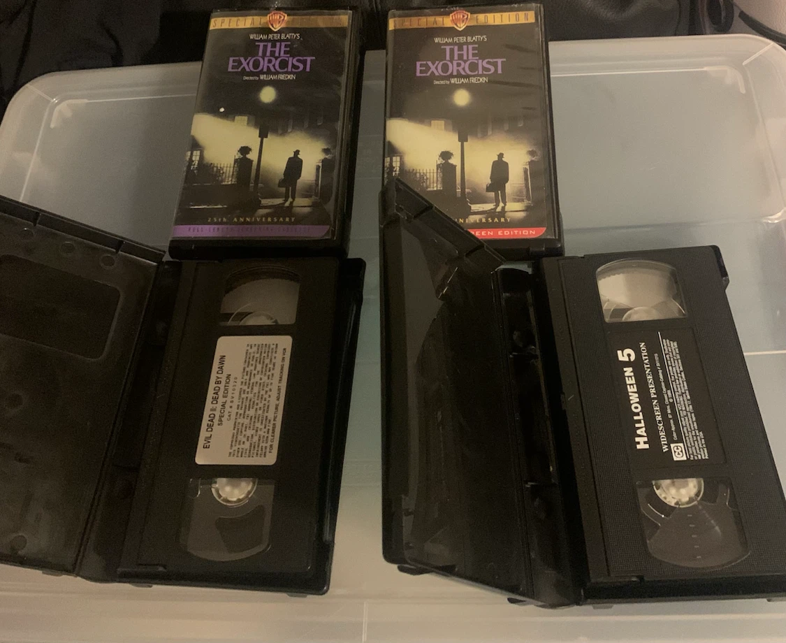VHS HORROR COLLECTION The Exorcist, Evil Dead 2, and Halloween 5 - photo 3