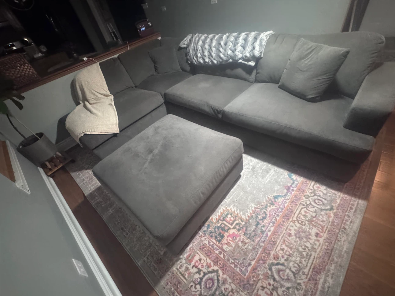 Large Grey sectional with ottoman - photo 2