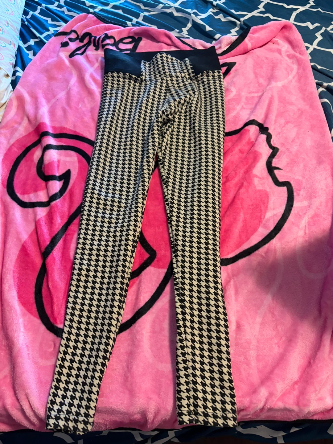 Forever 21 Houndstooth Leggings