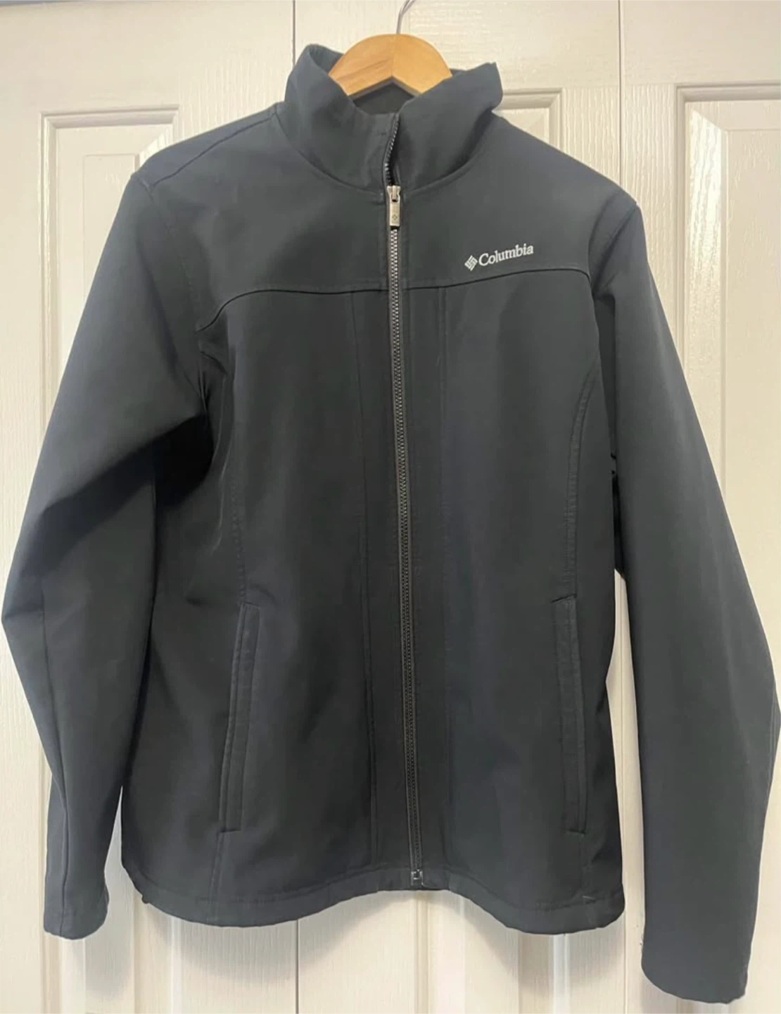 Columbia Black Softshell Jacket