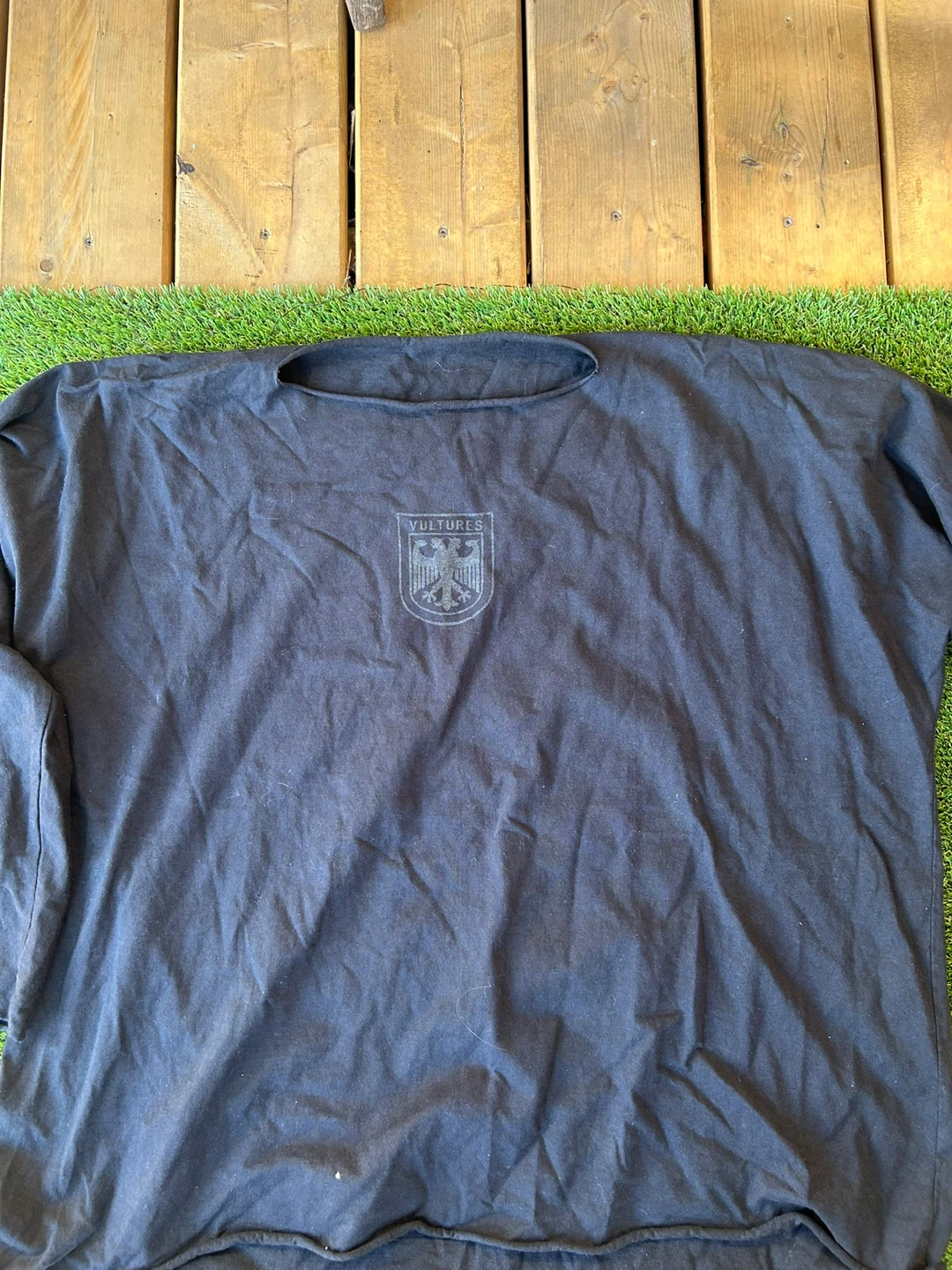 Yeezy Vultures Long Sleeve T-Shirt