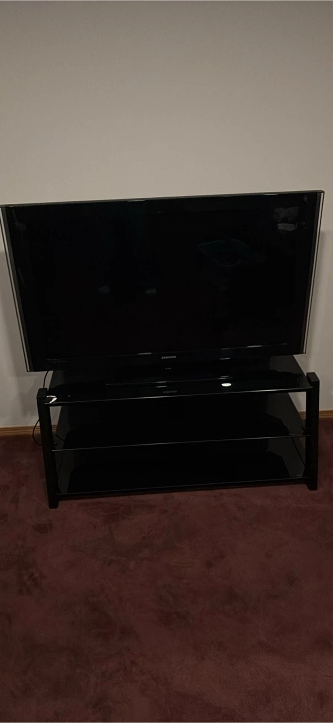Samsung TV Stand with 2 Shelves - photo 3