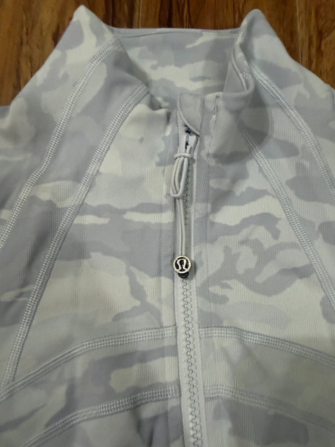 Lululemon Track Jacket Camo Full Zip White Grey Women's Size 4 - photo 3