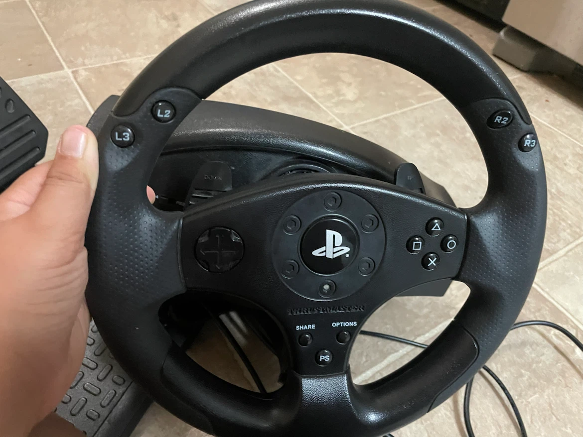 Thrustmaster T80 Racing Wheel & Pedals (PS4/PS3) - photo 2