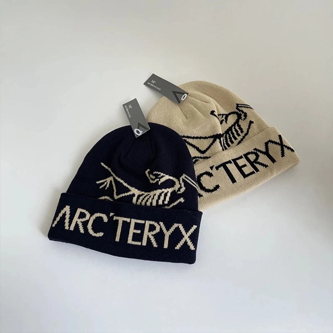 Arc'teryx Beanies - photo 2