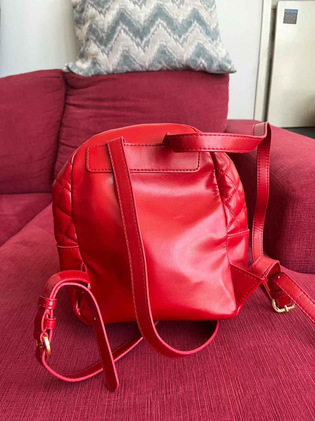 Love Moschino Red Quilted Backpack - photo 2