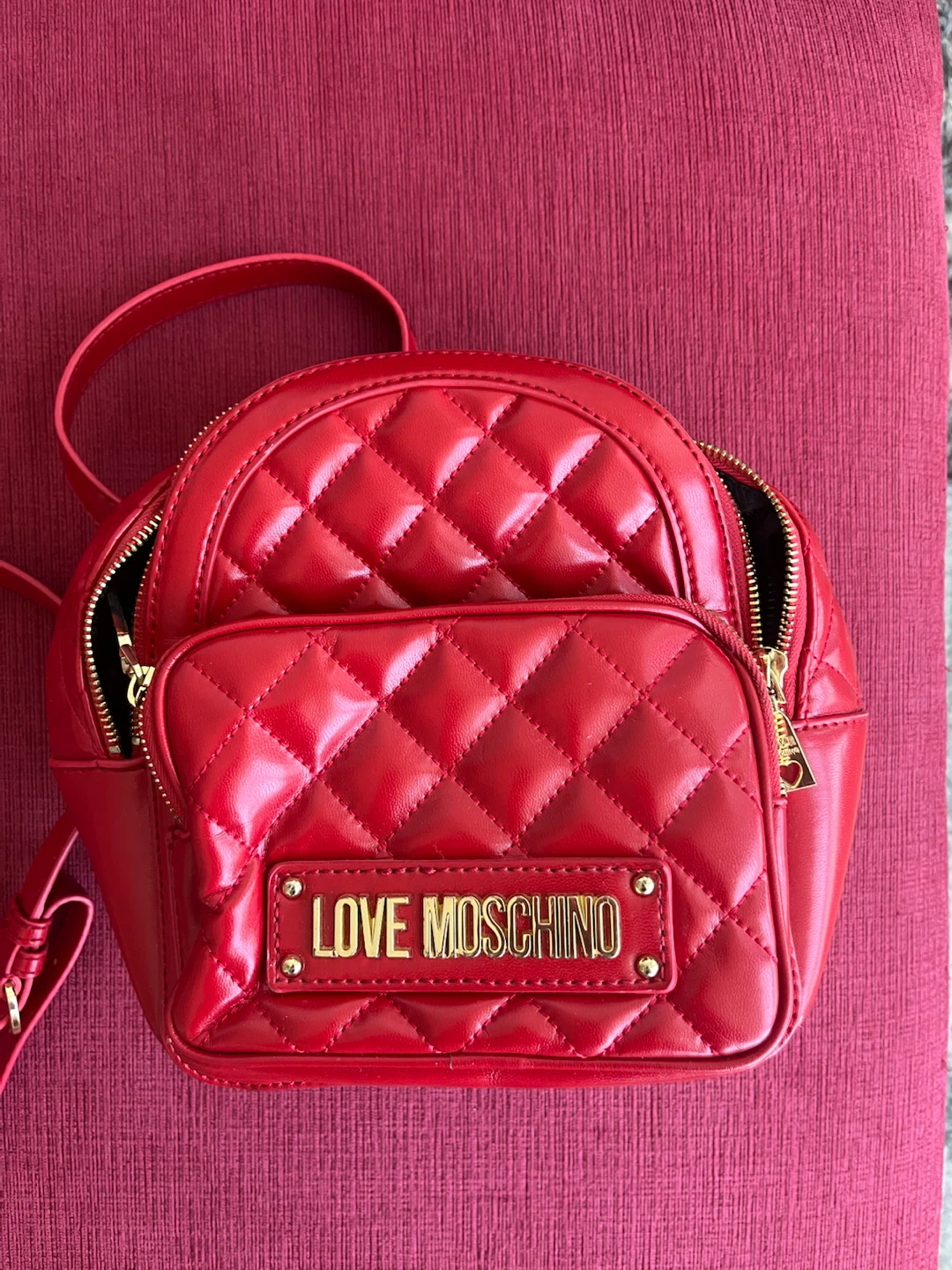 Love Moschino Red Quilted Backpack - photo 3