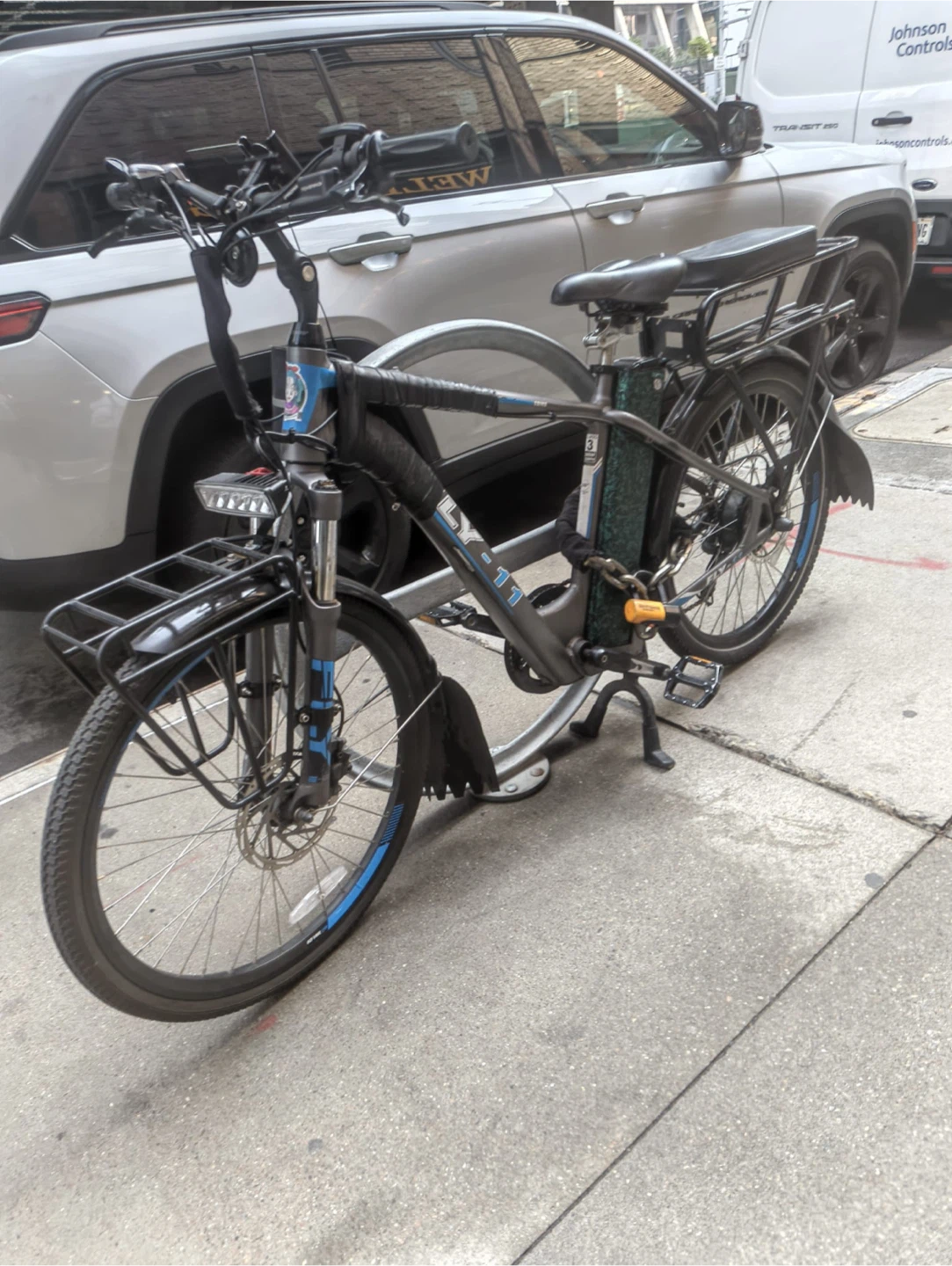 Blue and Black Electric Bicycle - photo 3