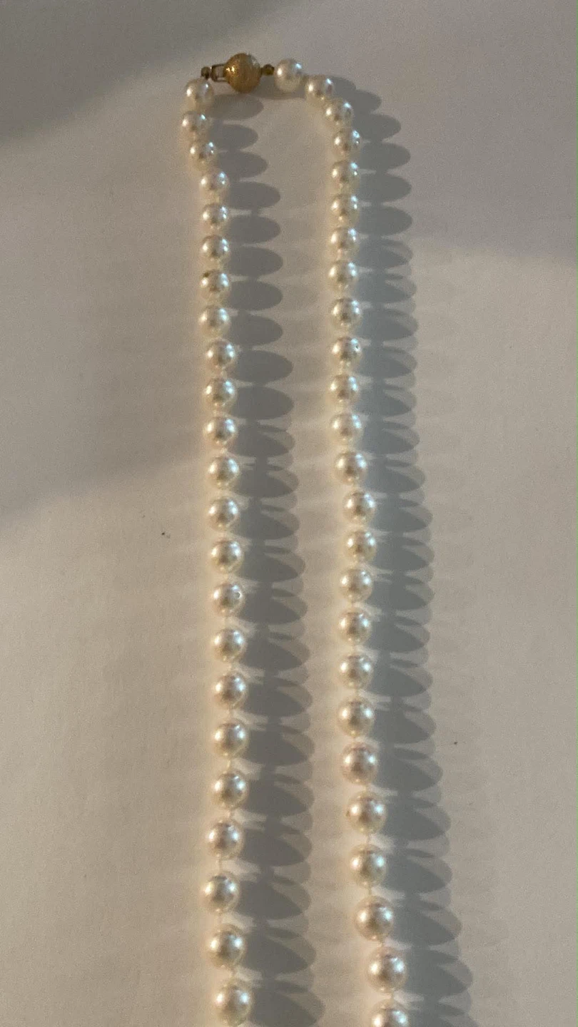 Cultured Pearl Necklace with 14k Gold Clasp