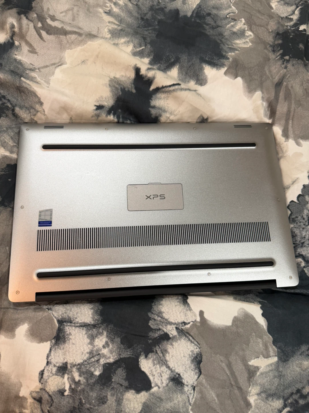 Dell XPS 15 9560 Core i7/16GB Ram - photo 5