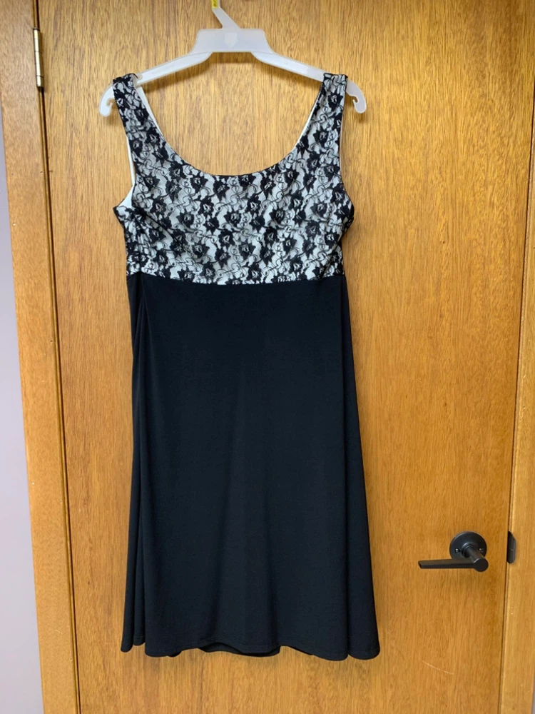 Laura Petite Black Lace & Pleated Dress - photo 3